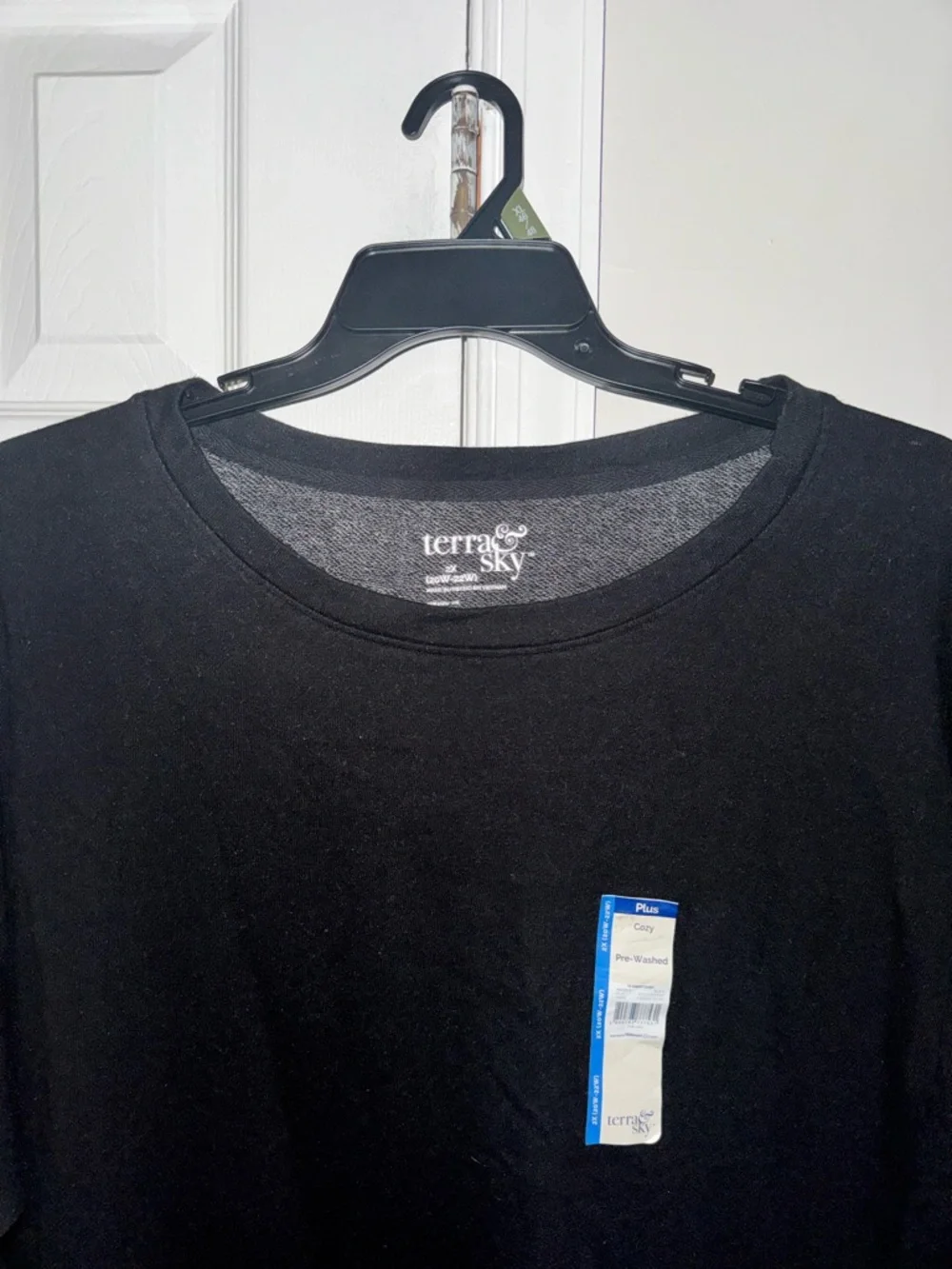 Terra & Sky Plus 2X 20W-22W Black Cozy Pre-Washed Sweatshirt French Terry NWT - Picture 2 of 13